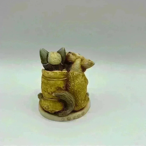 Mint Harmony Kingdom “Mutton Chops” Collectible Trinket Box Crushed Marble - Picture 3 of 9